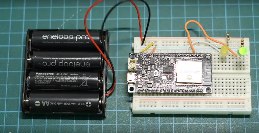 esp32 alimentato con batterie ricaricabili