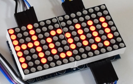 8x8 LED Matrix Scrolling Text Codice Arduino